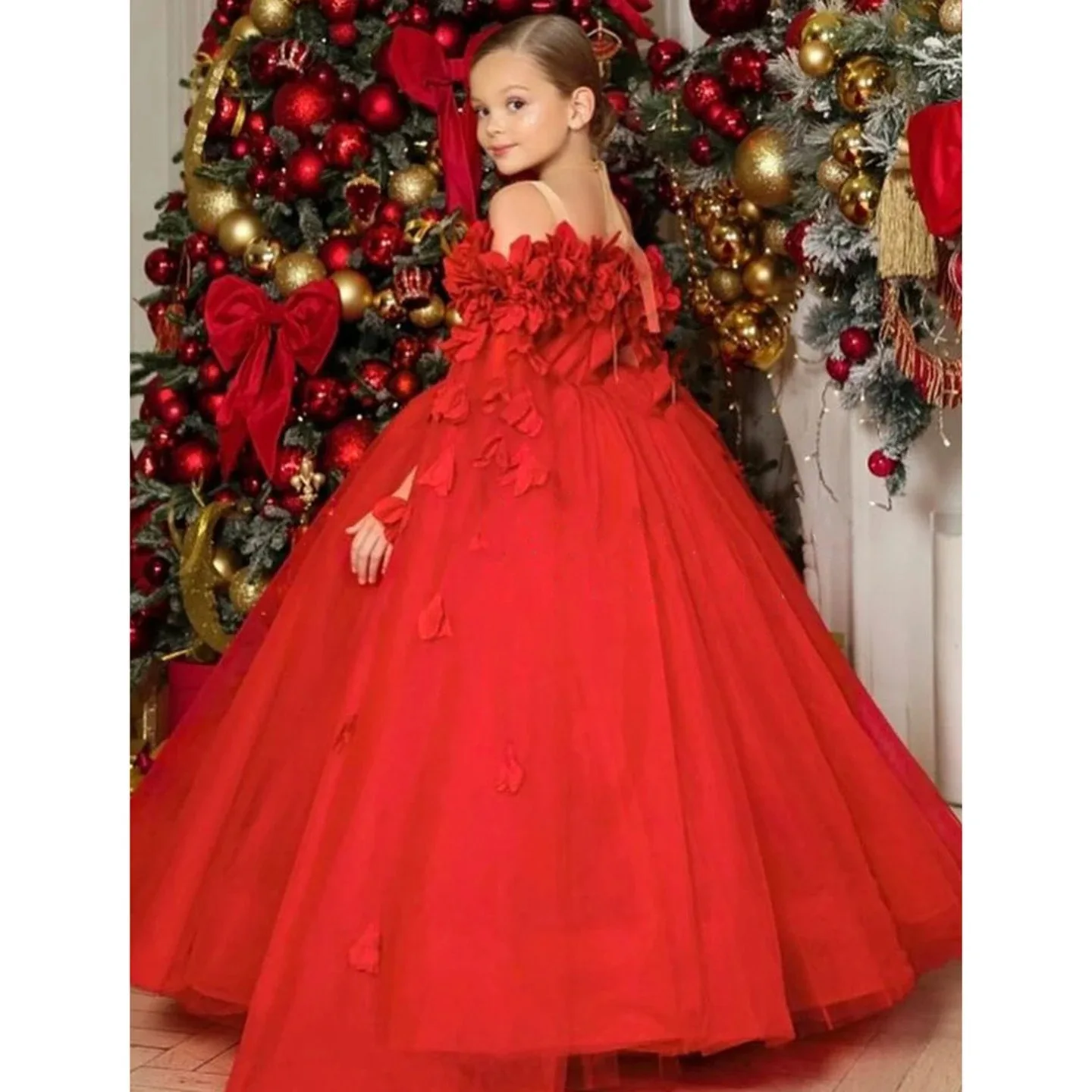 Red Flower Girl Dresses for Wedding With Floral Off The Shoulder Girl Prom Gown for Photoshoot First Communion Gown Customized
Red Flower Girl Dresses for Wedding With Floral Off The Shoulder Girl Prom Gown for Photoshoot First Communion Gown Customized