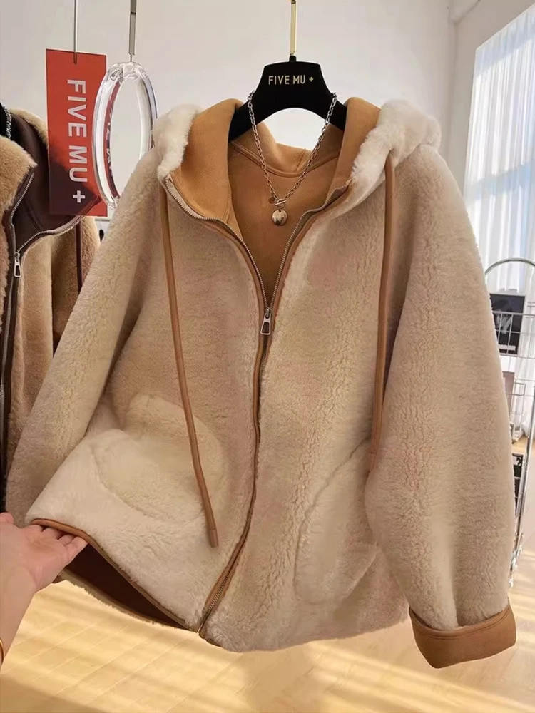 Hooded Lamb Wool One-Piece Coat for Women's Winter 2025 New Korean Lazy Style Thick Coat
Hooded Lamb Wool One-Piece Coat for Women's Winter 2025 New Korean Lazy Style Thick Coat