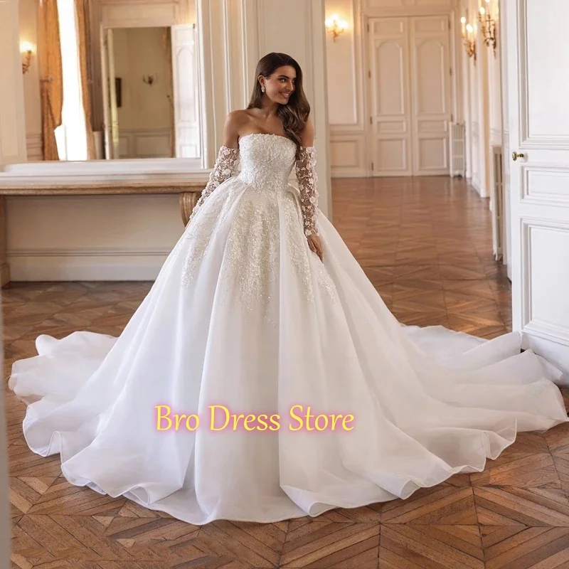 Customized Strapless Long Sleeve Ball Gown Wedding Dresses Appliques Beading Princess Bridal Gown vestidos de novia
Customized Strapless Long Sleeve Ball Gown Wedding Dresses Appliques Beading Princess Bridal Gown vestidos de novia