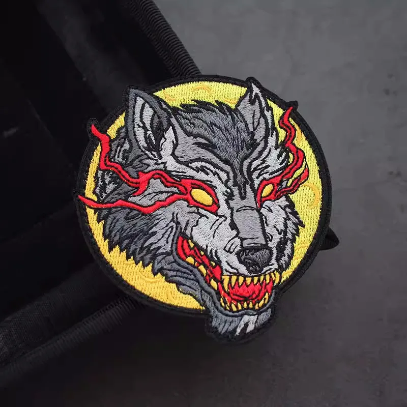 Circular Wolf Head Embroidered Patch Full Moon Outdoor Tactical Badge for DIY Decorative Stickers on Clothes and Backbags
Circular Wolf Head Embroidered Patch Full Moon Outdoor Tactical Badge for DIY Decorative Stickers on Clothes and Backbags