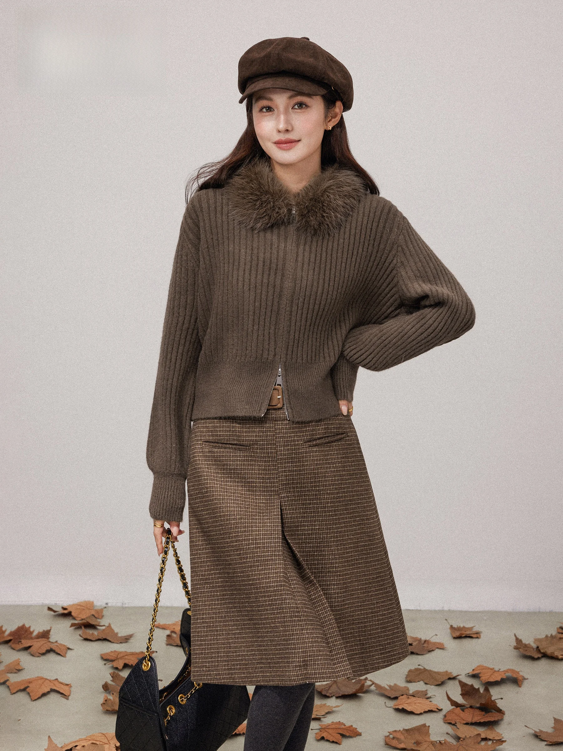 Double Zipper Knitted Sweater Women's Autumn Winter Coffee Color Fur Collar Casual Style Unique Beautiful Knit Cardigan Top
Double Zipper Knitted Sweater Women's Autumn Winter Coffee Color Fur Collar Casual Style Unique Beautiful Knit Cardigan Top