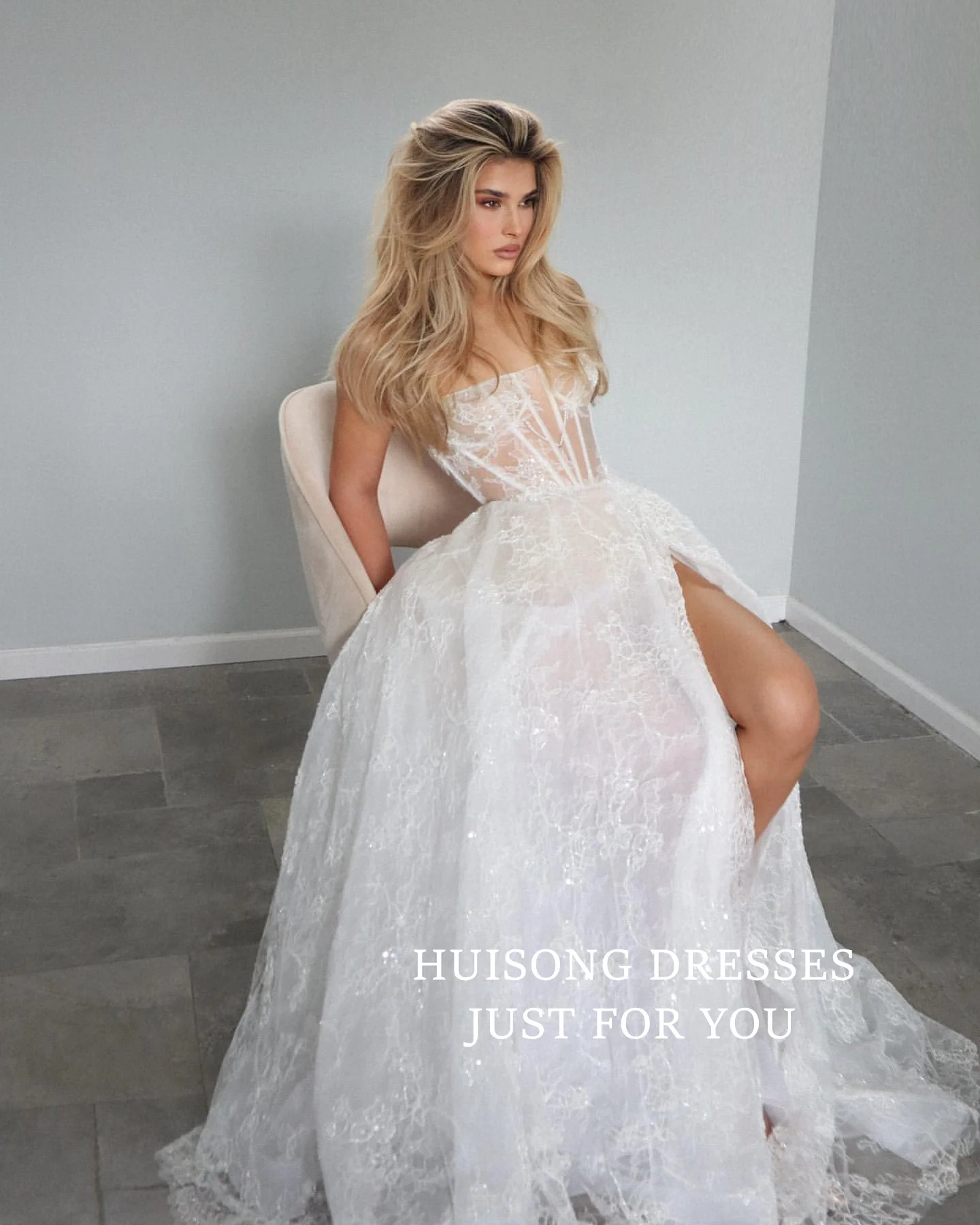 HUISONG Customized Wedding Dresses Lace Appliques Sweetheart Side Split Boho Bride Gown A-Line Beach Wedding Dress 2025
HUISONG Customized Wedding Dresses Lace Appliques Sweetheart Side Split Boho Bride Gown A-Line Beach Wedding Dress 2025