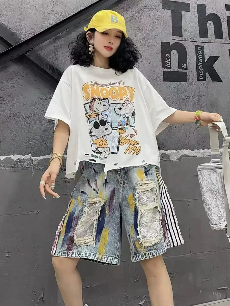 Trendy European Style Women's T-shirt Summer 2026 Cartoon Color Block Print Hole Short Sleeve round Neck Cotton Top
Trendy European Style Women's T-shirt Summer 2026 Cartoon Color Block Print Hole Short Sleeve round Neck Cotton Top