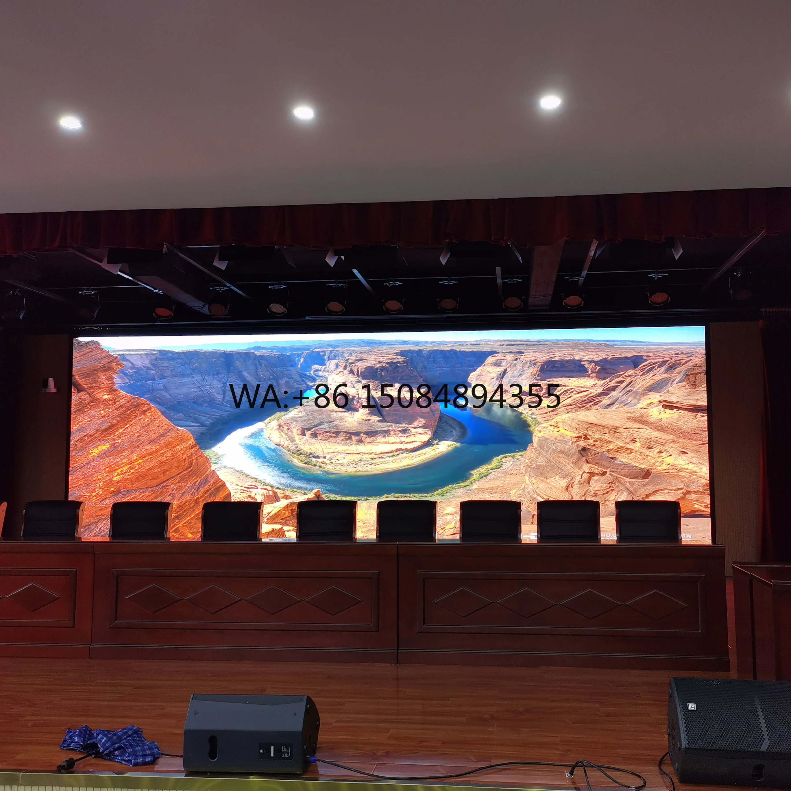 SMD Indoor Fixed Wall Mount Big Screen LED Video Display Billboard for Concert Stages Weddings Parties Companies Hospitals
SMD Indoor Fixed Wall Mount Big Screen LED Video Display Billboard for Concert Stages Weddings Parties Companies Hospitals