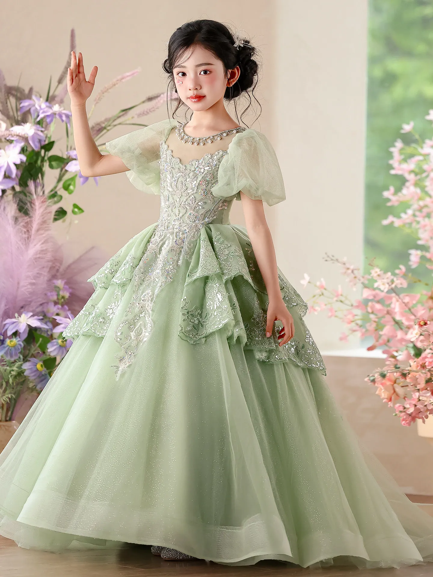Custom JDY High Puff Sleeve Beaded Lace Layered Train Flower Girl Dress Wedding Guest Gown Birthday Party Pageant Dress Kids For
Custom JDY High Puff Sleeve Beaded Lace Layered Train Flower Girl Dress Wedding Guest Gown Birthday Party Pageant Dress Kids For