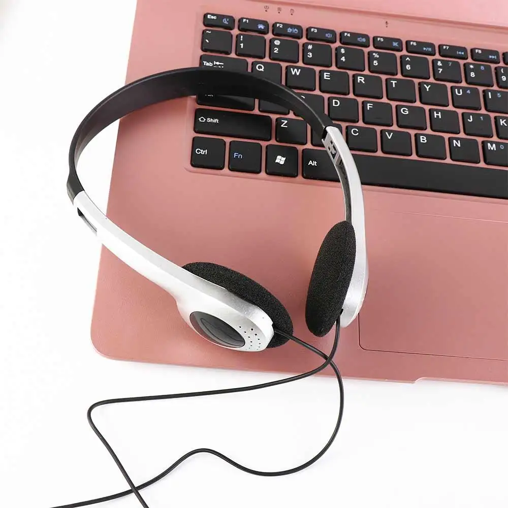 Earphone Over Ear Earbud Retro Headphone 3.5mm Vintage Y2k Headphones 80s 90s Wired Retro Headset Lisening Music
Earphone Over Ear Earbud Retro Headphone 3.5mm Vintage Y2k Headphones 80s 90s Wired Retro Headset Lisening Music