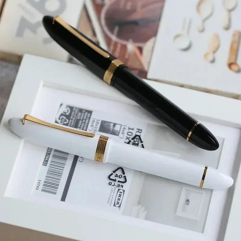 New New Majohn V60 Triangular Piston Acrylic Resin Fountain Pen Vacuum Filling Fine EF F 0.38 0.5MM Nib Calligraphy Pens for Wri
New New Majohn V60 Triangular Piston Acrylic Resin Fountain Pen Vacuum Filling Fine EF F 0.38 0.5MM Nib Calligraphy Pens for Wri