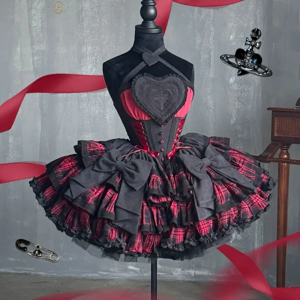 Nana Anime Y2K Style Dress Girl Sweet Kawaii Black and Red Plaid Princess Dress Cute Girly Heart
Nana Anime Y2K Style Dress Girl Sweet Kawaii Black and Red Plaid Princess Dress Cute Girly Heart