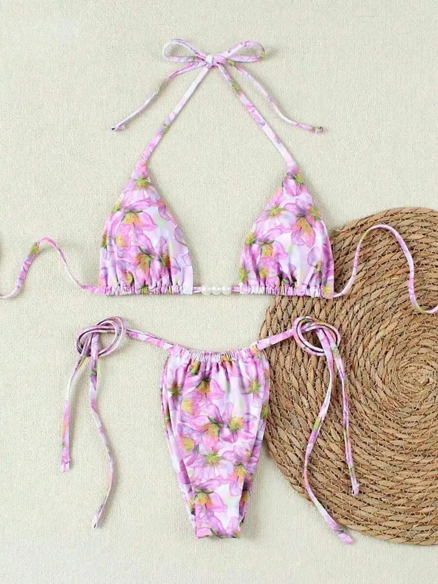 Women Floral Print Halter Triangle Bikini Set With Pearl Detail For Beach Vacation
Women Floral Print Halter Triangle Bikini Set With Pearl Detail For Beach Vacation