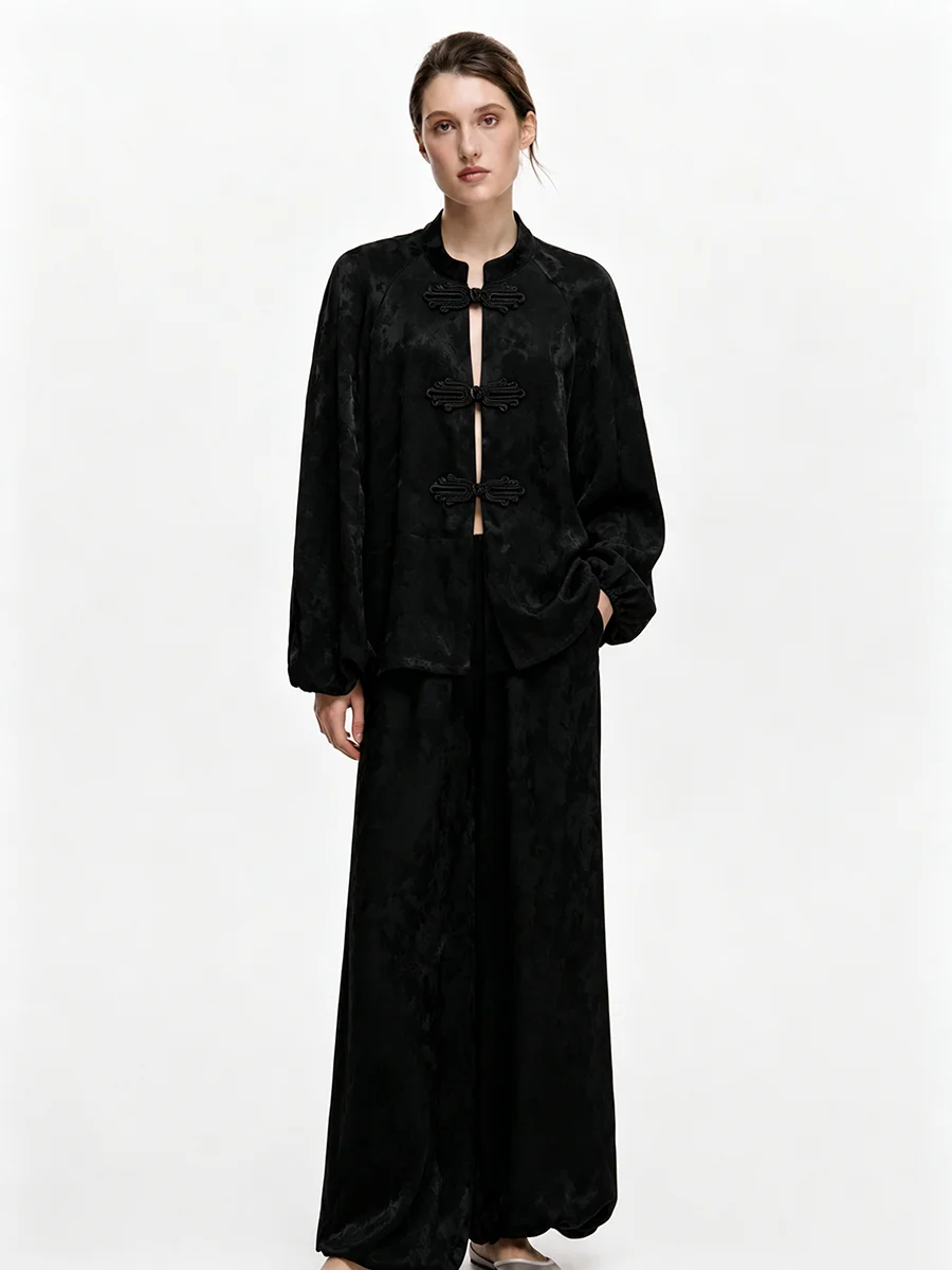 LIMO Women Black 2 Piece Set Chinese Style Frog Button Long Sleeve Top & Wide Leg Pants Casual Elegant Outfit
LIMO Women Black 2 Piece Set Chinese Style Frog Button Long Sleeve Top & Wide Leg Pants Casual Elegant Outfit