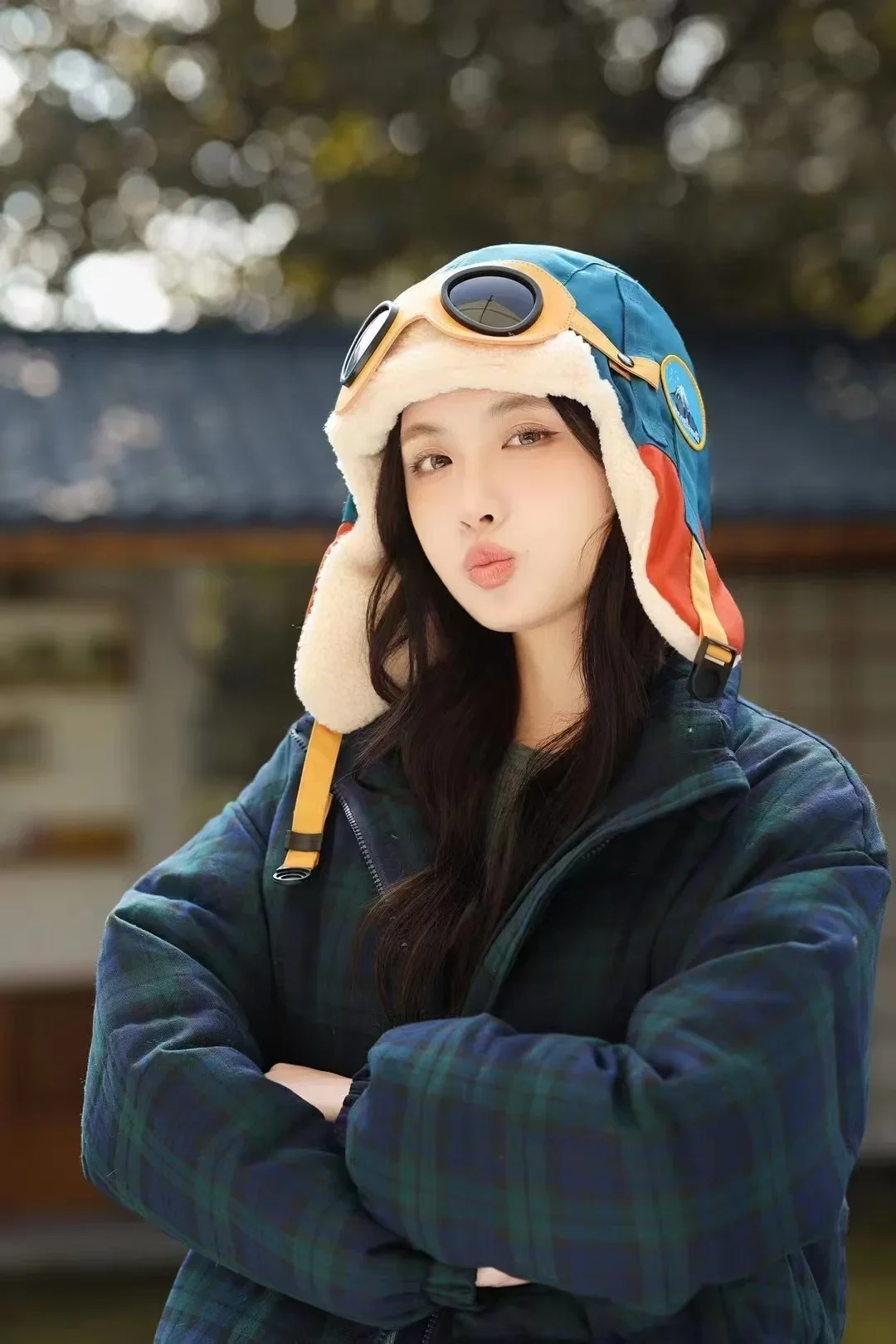 New Women Winter Bomber Hat With Goggles Outdoor Motorcycle Windproof Warm Faux Fur Pilot Earflap Hat Leather Thermal Ushanka
New Women Winter Bomber Hat With Goggles Outdoor Motorcycle Windproof Warm Faux Fur Pilot Earflap Hat Leather Thermal Ushanka