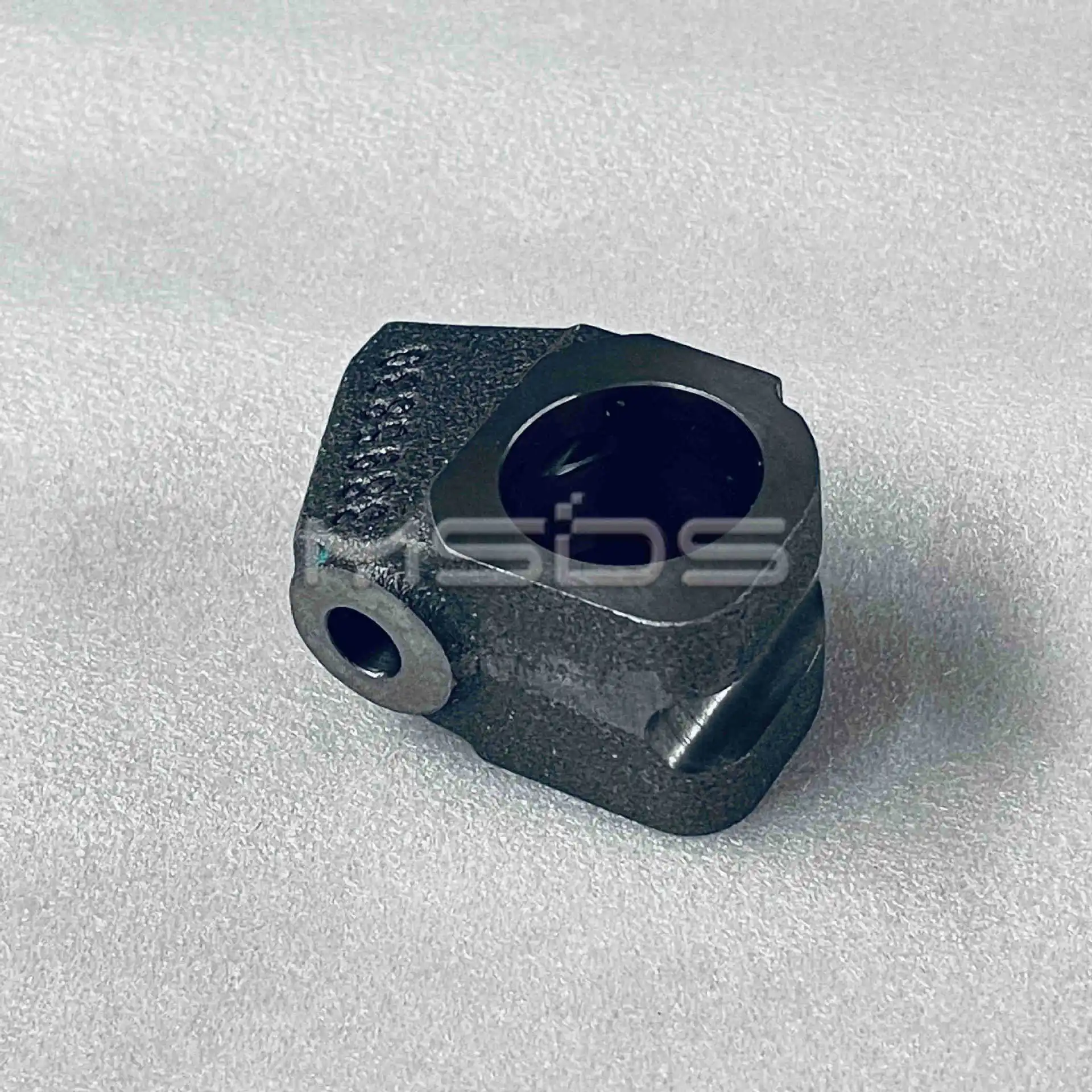 2Pcs Xi'an Cummins ISM11 QSM11 engine parts cam driven shaft bracket 3895830X 3064588
2Pcs Xi'an Cummins ISM11 QSM11 engine parts cam driven shaft bracket 3895830X 3064588