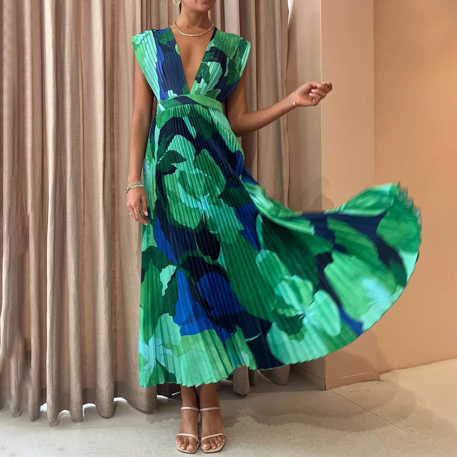 Green Printing Dresses For Womens Sleeveless Elegant High Waist Slim Sexy Dresses Casual Fashion Summer Pleated Dresses Vestidos
Green Printing Dresses For Womens Sleeveless Elegant High Waist Slim Sexy Dresses Casual Fashion Summer Pleated Dresses Vestidos