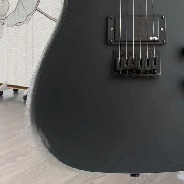 Electric guitar, factory provides fast and free delivery, multiple styles, high-end quality, customizable
Electric guitar, factory provides fast and free delivery, multiple styles, high-end quality, customizable