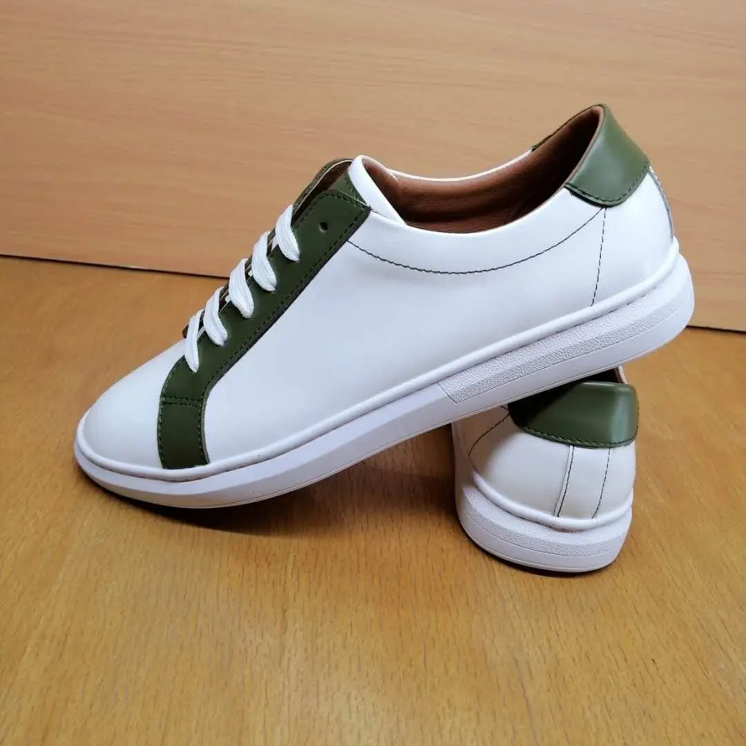 2026 Summer Fashion Lightweight Men's Trendy White Sneakers Casual Sports Board Shoes Comfortable
2026 Summer Fashion Lightweight Men's Trendy White Sneakers Casual Sports Board Shoes Comfortable
