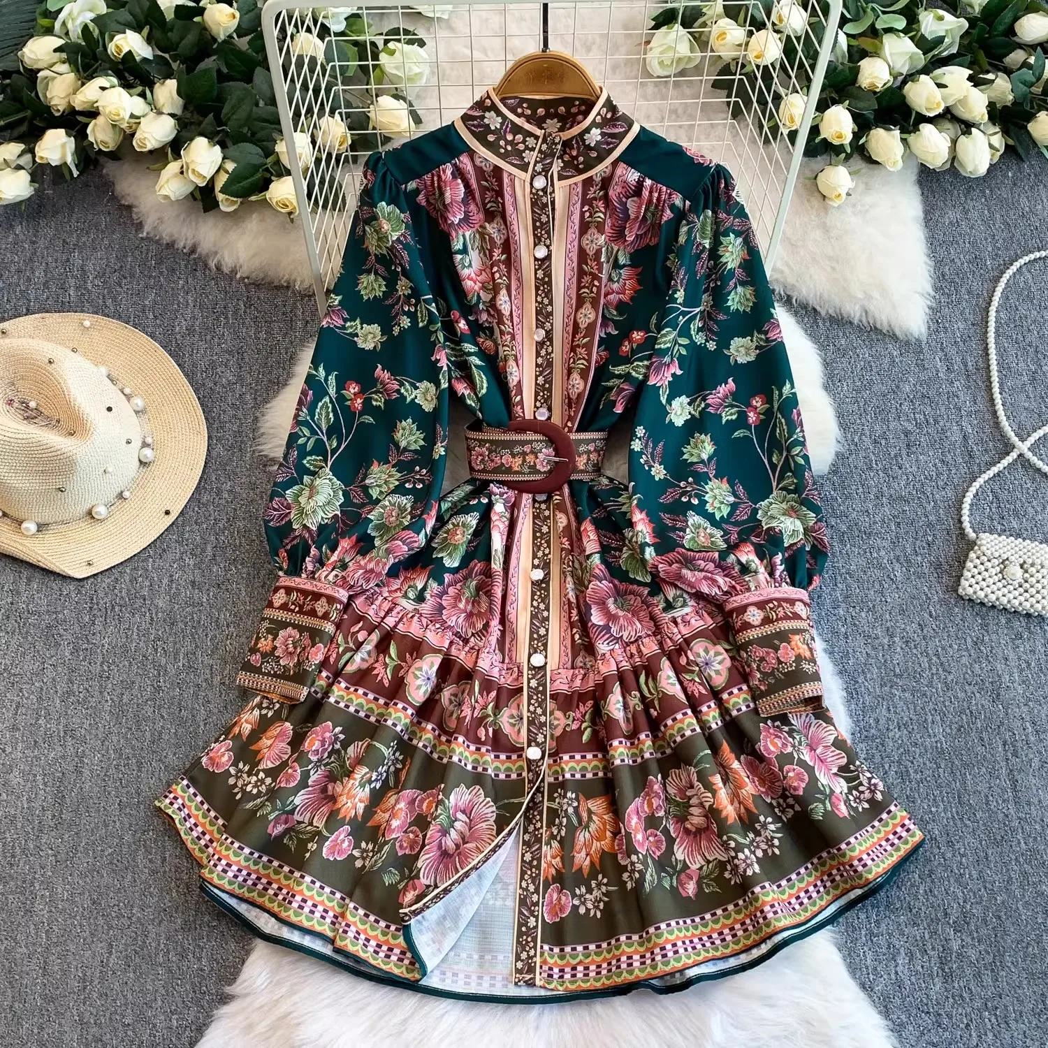 2026 Spring Summer Holiday Gorgeous Flower Mini Dress Women's Stand Long Lantern Sleeve Belt Floral Print Loose Robe Vestidos
2026 Spring Summer Holiday Gorgeous Flower Mini Dress Women's Stand Long Lantern Sleeve Belt Floral Print Loose Robe Vestidos