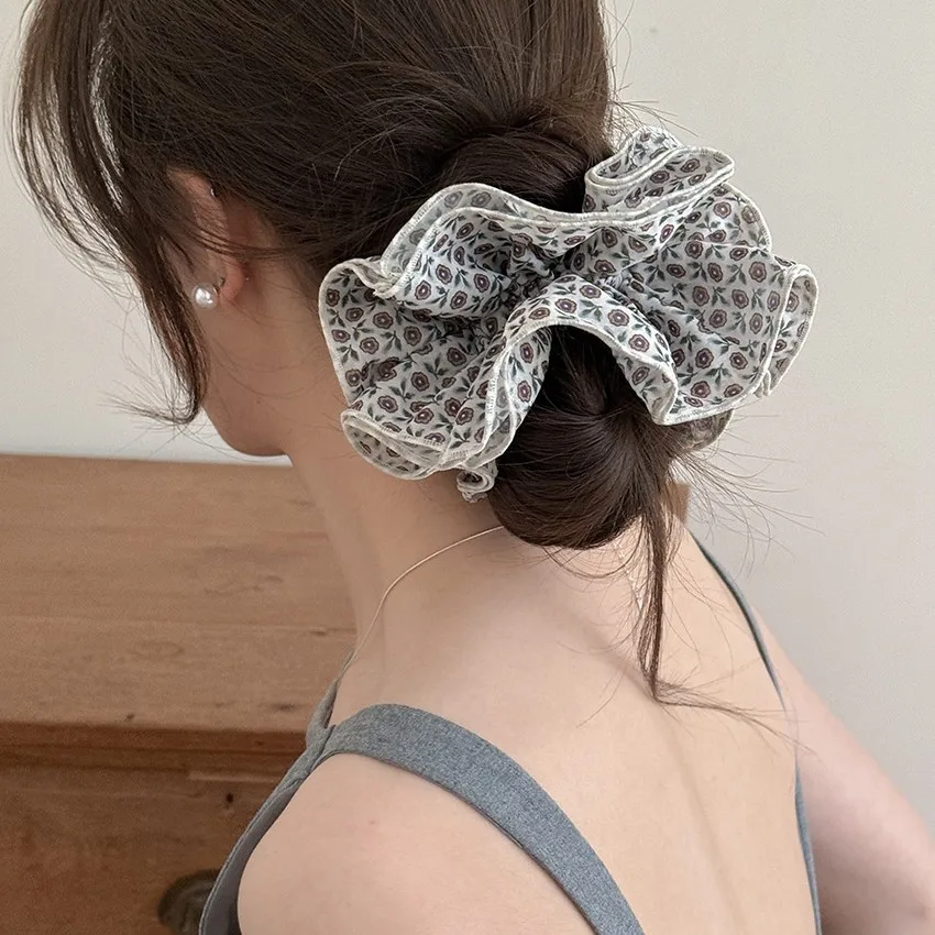 Forest Fresh Flower Scrunchie Oversized Elastic Hair Rope Vintage for Women Daily Updo Office Festival Premium
Forest Fresh Flower Scrunchie Oversized Elastic Hair Rope Vintage for Women Daily Updo Office Festival Premium