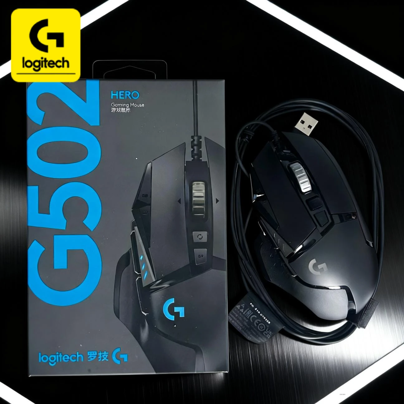 Logitech G502/G402/G203 RGB gaming mouse, 25600 DPI, programmable buttons, and cool synchronized lighting effects.
Logitech G502/G402/G203 RGB gaming mouse, 25600 DPI, programmable buttons, and cool synchronized lighting effects.