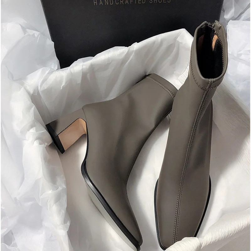 High Heels Women's Ankle Boots Fashion Elegant Shoes 2025 Pumps Dress Woman Boots New Walking Winter Goth Leather Ladies Boots 
High Heels Women's Ankle Boots Fashion Elegant Shoes 2025 Pumps Dress Woman Boots New Walking Winter Goth Leather Ladies Boots