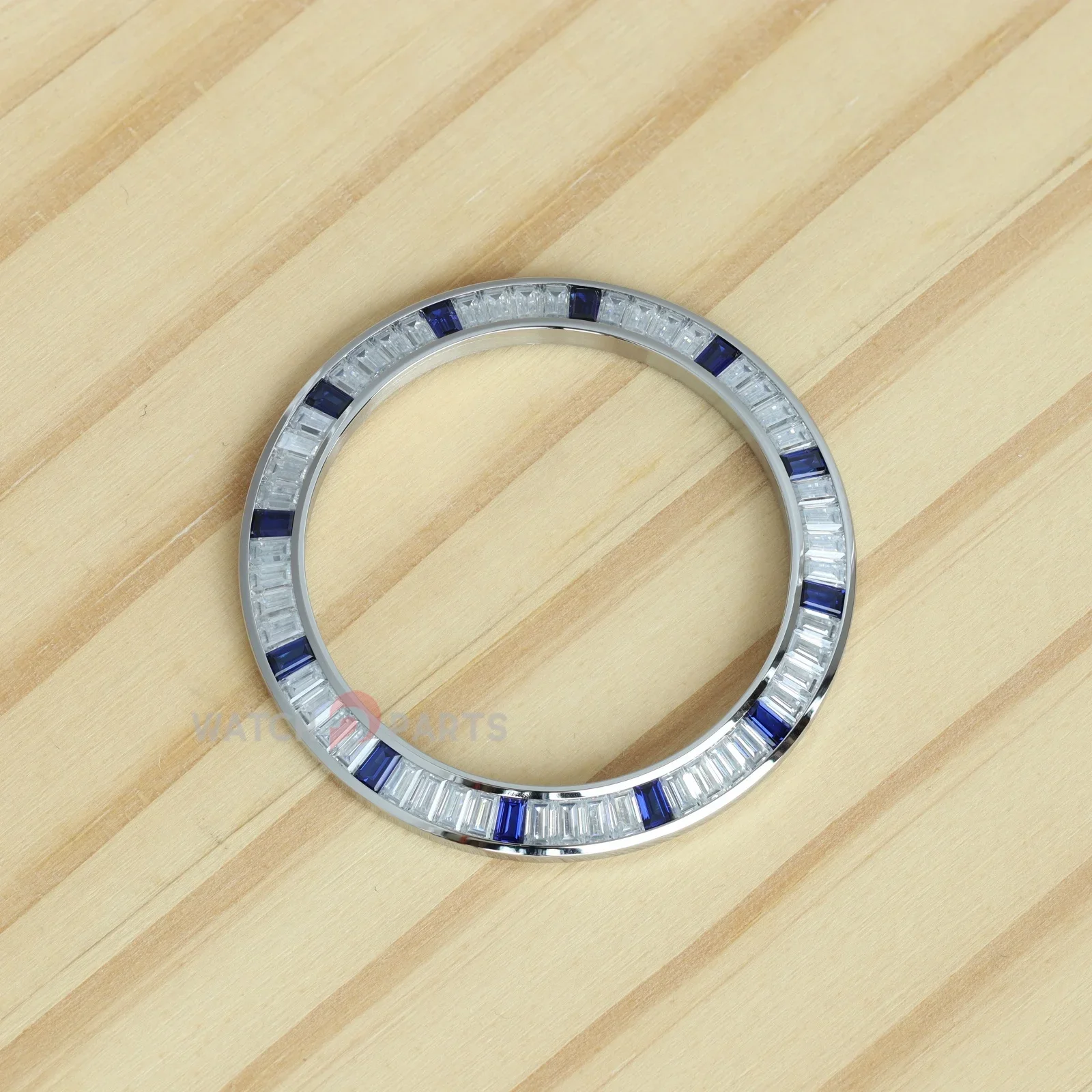 Synthetic Moissanite Diamond & Dark Blue Sapphire Watch Bezel for Rolex Daytona 40mm Watch Gemstone Bezel
Synthetic Moissanite Diamond & Dark Blue Sapphire Watch Bezel for Rolex Daytona 40mm Watch Gemstone Bezel