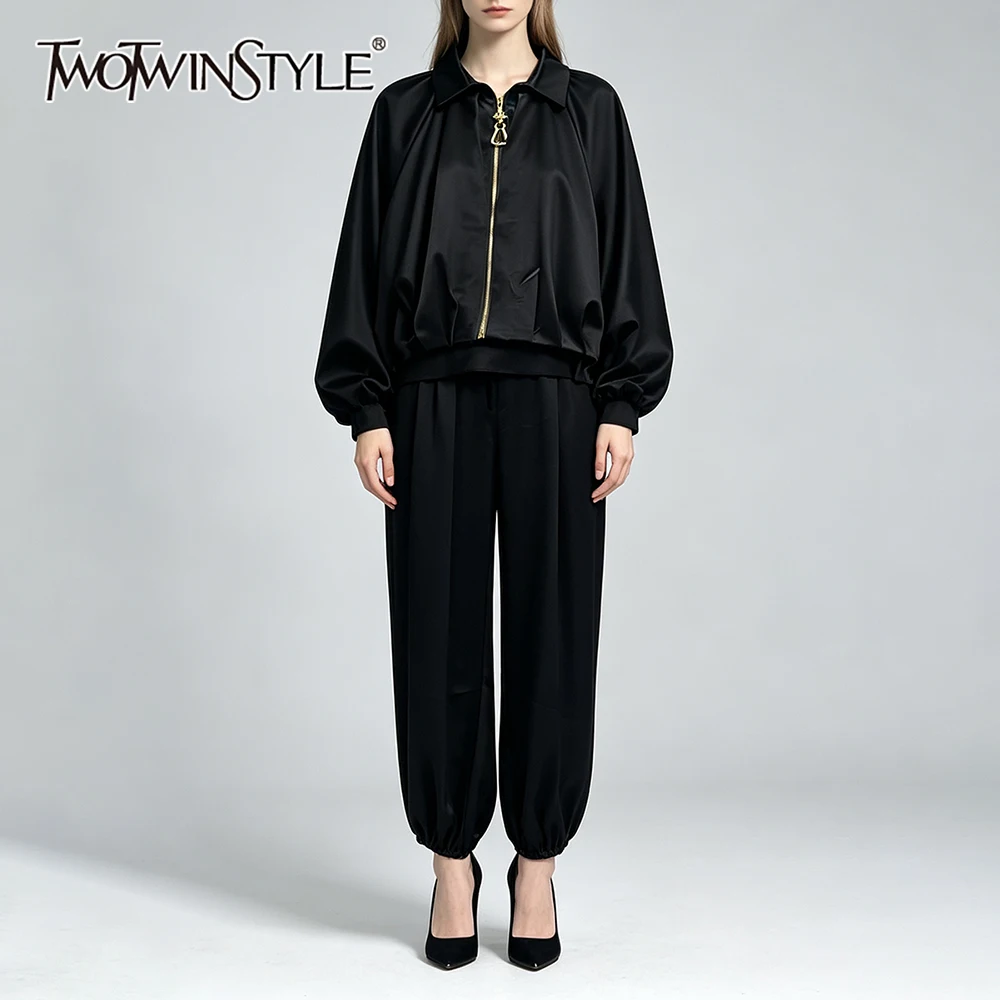 TWOTWINSTYLE Black Satin Minimalist Two Piece Set Women Lapel Gold Zip Bubble Sleeve Crop Top Jogger Pants Daily Office Outfits
TWOTWINSTYLE Black Satin Minimalist Two Piece Set Women Lapel Gold Zip Bubble Sleeve Crop Top Jogger Pants Daily Office Outfits
