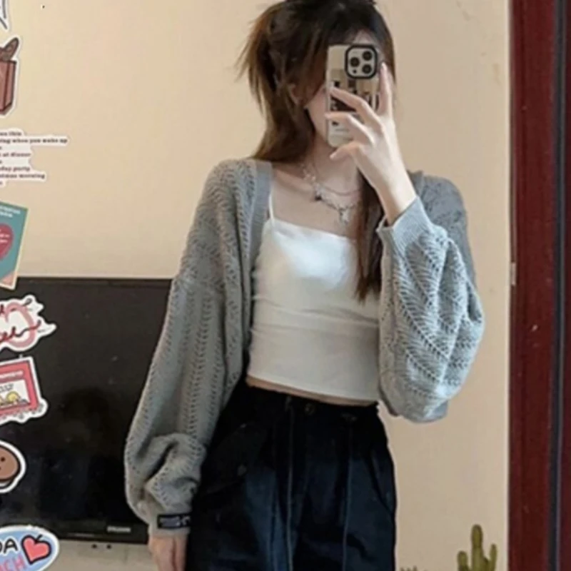 Grey Bat Sleeve Casual Cardigan Jacket 2023 Female Hollow Out Loose Knitted Jacket Women's Fashion Office Lady Sweater Outerwear
Grey Bat Sleeve Casual Cardigan Jacket 2023 Female Hollow Out Loose Knitted Jacket Women's Fashion Office Lady Sweater Outerwear