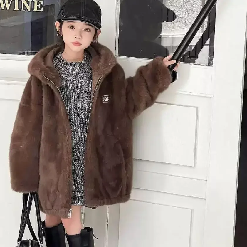 Boys' And Girls' Faux Fur Coat 2024 New Children's Thicker Warm Hooded Imitation Mink Fur Jacket A4249
Boys' And Girls' Faux Fur Coat 2024 New Children's Thicker Warm Hooded Imitation Mink Fur Jacket A4249
