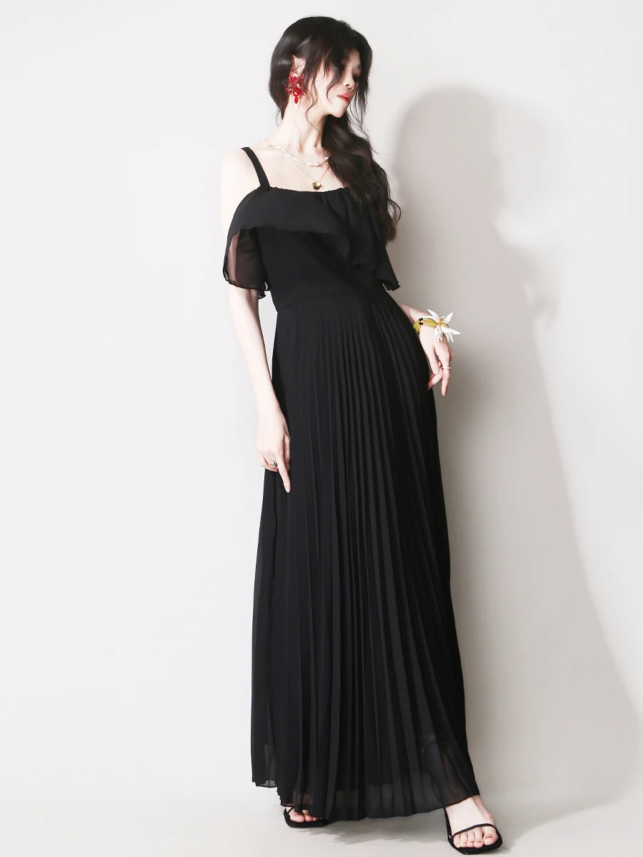 Romantic Draping Accordion Pleat A-Line Maxi Dress Slimming Effect Holiday Style Strap Long Skirt High Waist Slim Fit Gown
Romantic Draping Accordion Pleat A-Line Maxi Dress Slimming Effect Holiday Style Strap Long Skirt High Waist Slim Fit Gown