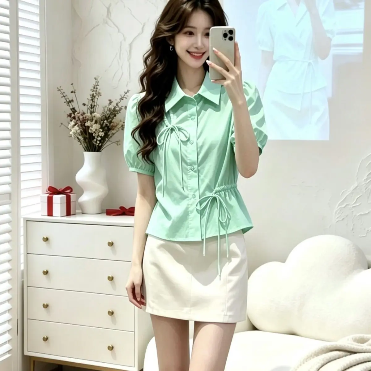 Summer New Design Knot Short Sleeve Shirt Women's Drawstring Corded Bubble Sleeve Top Versatile Short Length
Summer New Design Knot Short Sleeve Shirt Women's Drawstring Corded Bubble Sleeve Top Versatile Short Length