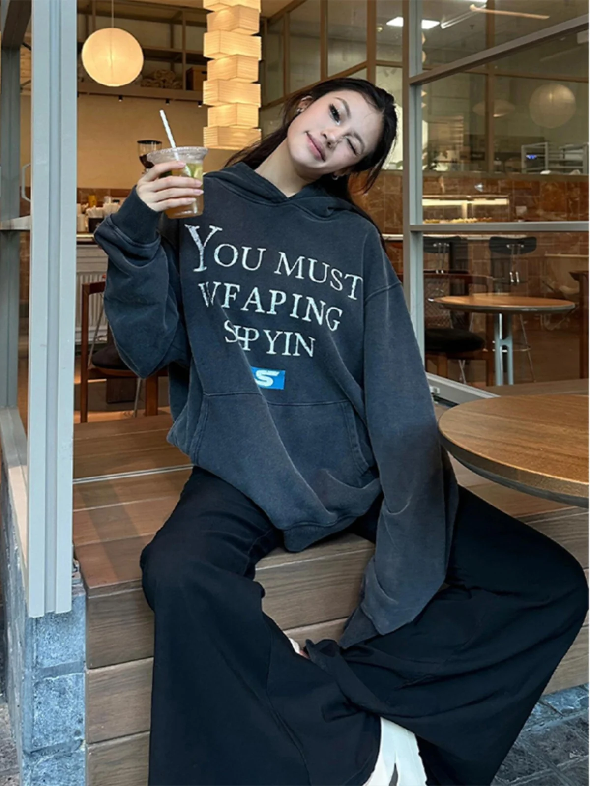 Retro American Hoodie Jacket Women's Loose Casual Black Washed Autumn Winter New Style Comfortable Sweatshirt Top
Retro American Hoodie Jacket Women's Loose Casual Black Washed Autumn Winter New Style Comfortable Sweatshirt Top