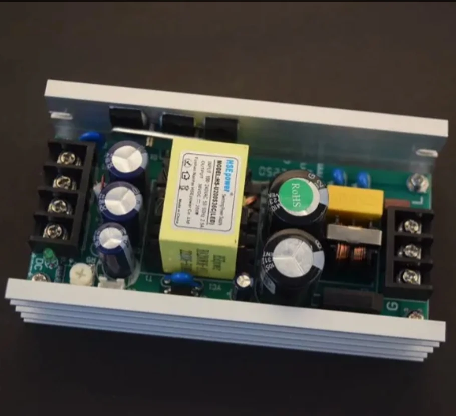 HSpower HS-U180D36 + 12C 28V1 2V источник питания для сцены светодиодной подвижной головки
HSpower HS-U180D36 + 12C 28V1 2V источник питания для сцены светодиодной подвижной головки