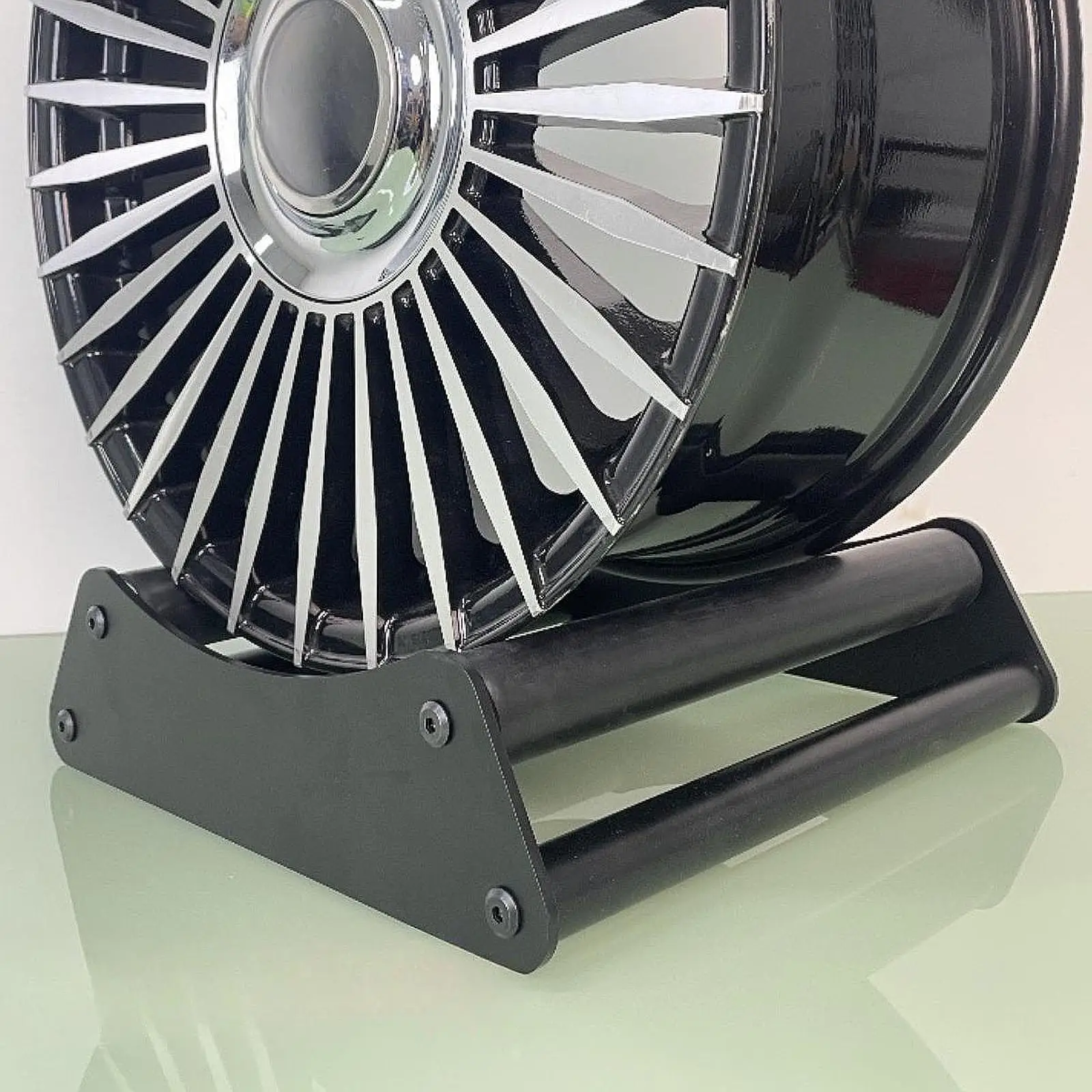 Регулируемая подставка для колесных дисков, вращающаяся стойка для демонстрации автомобильных шин, основание для автосервиса, гаража, выставочного зала, мастерской по ремонту автомобилей
Регулируемая подставка для колесных дисков, вращающаяся стойка для демонстрации автомобильных шин, основание для автосервиса, гаража, выставочного зала, мастерской по ремонту автомобилей