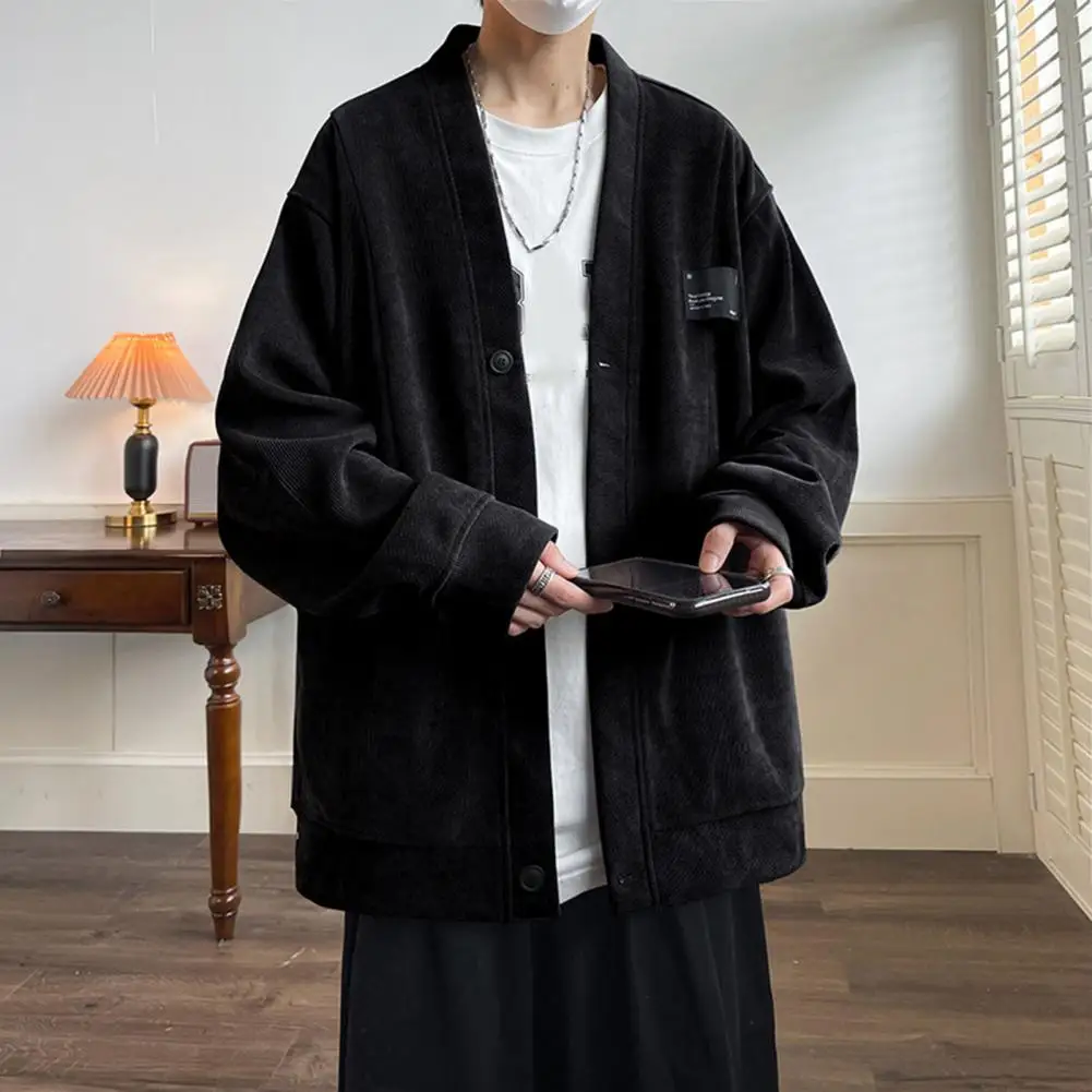 Single-breasted Sweater Men's V-neck Knitting Cardigan Sweater Coat with Pockets Loose Fit Streetwear Fashion Tops
Single-breasted Sweater Men's V-neck Knitting Cardigan Sweater Coat with Pockets Loose Fit Streetwear Fashion Tops