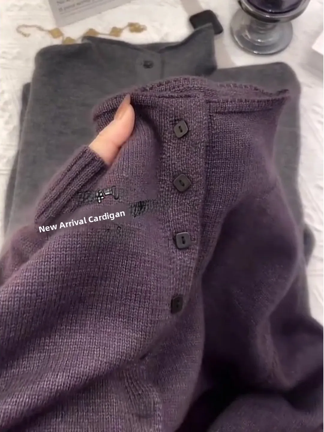 Purple Knitted Open Cardigan with Stand Collar And Chic Square Buttons for Women Ideal for Autumn And Winter
Purple Knitted Open Cardigan with Stand Collar And Chic Square Buttons for Women Ideal for Autumn And Winter