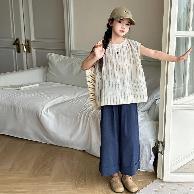Girls Set 2024 Summer New Childrens Clothes Girls Thin Cotton Linen Sleeveless Striped Shirt Wide-leg Pants Two-piece Set
Girls Set 2024 Summer New Childrens Clothes Girls Thin Cotton Linen Sleeveless Striped Shirt Wide-leg Pants Two-piece Set