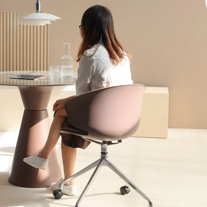 Salon Luxury Office Chair Gamer Ergonomic Student Footrest Relaxation Office Stool Service Designer Mobilya Unique Furniture
Salon Luxury Office Chair Gamer Ergonomic Student Footrest Relaxation Office Stool Service Designer Mobilya Unique Furniture