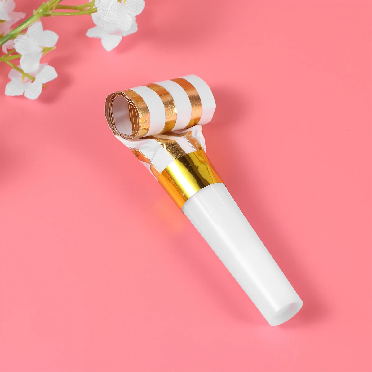 30Pcs Whistles Entertaining Blowers for Birthday Christmas Parties Compact Size Fun Celebration Accessories
30Pcs Whistles Entertaining Blowers for Birthday Christmas Parties Compact Size Fun Celebration Accessories