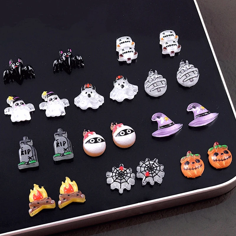 20PCS Halloween 3D Nail Art Decoration Charms Supplies Kawaii Cartoon Ghost Bat Accessories Resin Parts Manicure Decor Material
20PCS Halloween 3D Nail Art Decoration Charms Supplies Kawaii Cartoon Ghost Bat Accessories Resin Parts Manicure Decor Material