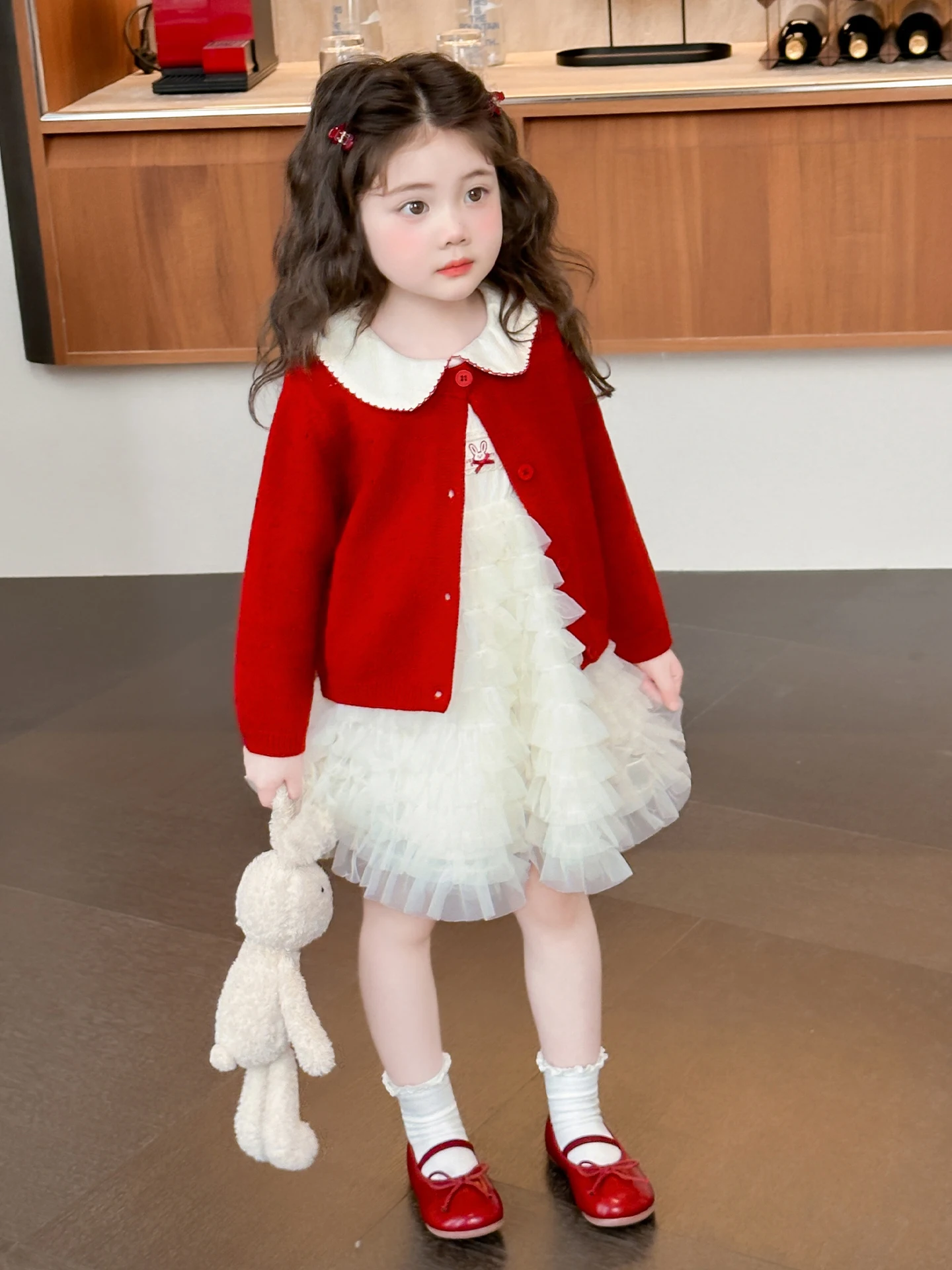 Spring Faion Princ Dr Girl's Clothing Set Red Celebra Two-Piece Suit Baby Girl's Long Sve High Waist Cardigan
Spring Faion Princ Dr Girl's Clothing Set Red Celebra Two-Piece Suit Baby Girl's Long Sve High Waist Cardigan