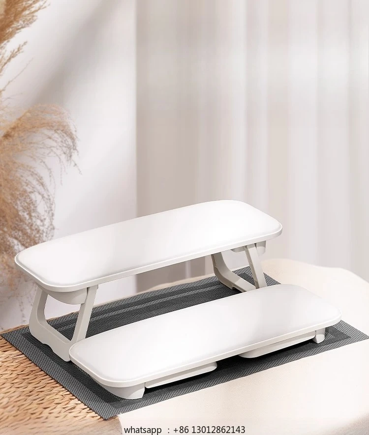 Набор для дизайна ногтей Складная настольная кожаная противообрастающая подушка для рук
Набор для дизайна ногтей Складная настольная кожаная противообрастающая подушка для рук