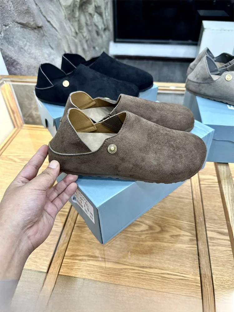 Retro Style Bean Bean Shoes Men's Slip-On Soft Bottom Casual Shoes Fashionable Leisure Birkfoot Shoes Summer Season Sport Scene
Retro Style Bean Bean Shoes Men's Slip-On Soft Bottom Casual Shoes Fashionable Leisure Birkfoot Shoes Summer Season Sport Scene