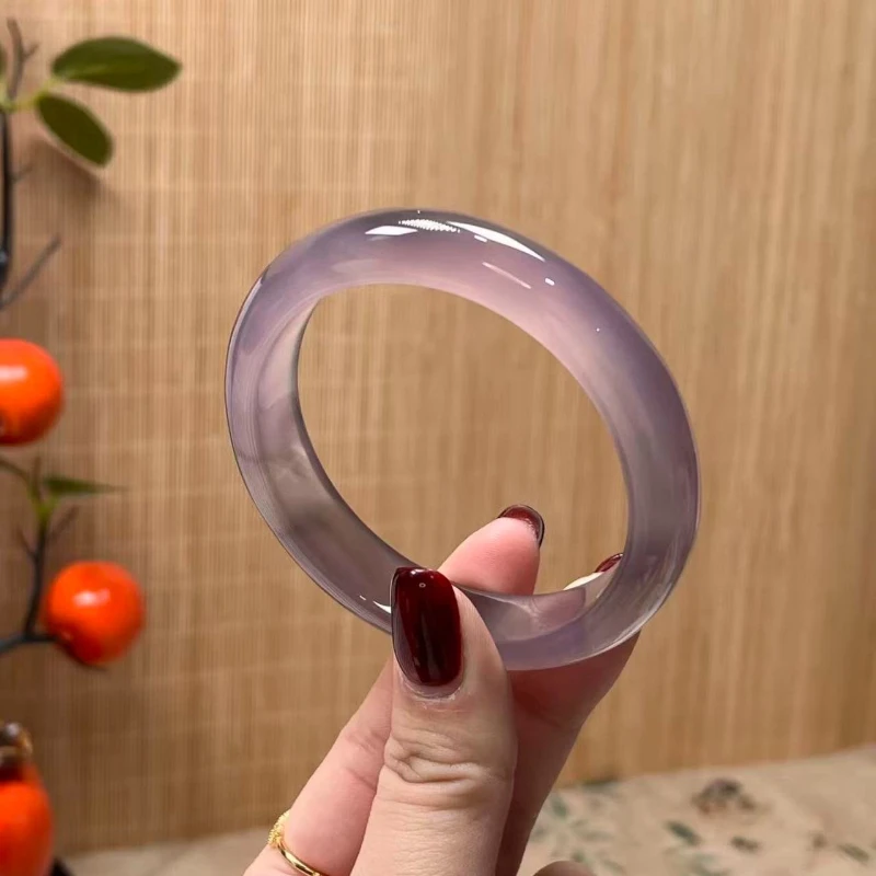 Ice-through Purple Agate Flat Bar Bracelet, Elegant Temperament, Fashionable and Versatile Jade Bracelet
Ice-through Purple Agate Flat Bar Bracelet, Elegant Temperament, Fashionable and Versatile Jade Bracelet