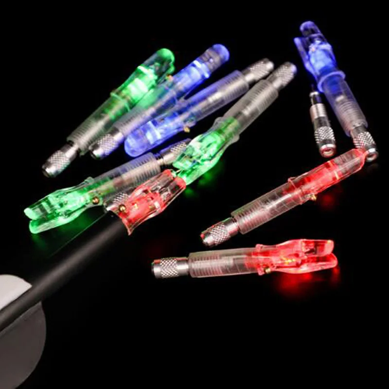 Стрелы для стрельбы из лука с автоматическим освещением, столб для стрел с диаметром отверстия 6,2 мм, сменные батареи 
Стрелы для стрельбы из лука с автоматическим освещением, столб для стрел с диаметром отверстия 6,2 мм, сменные батареи