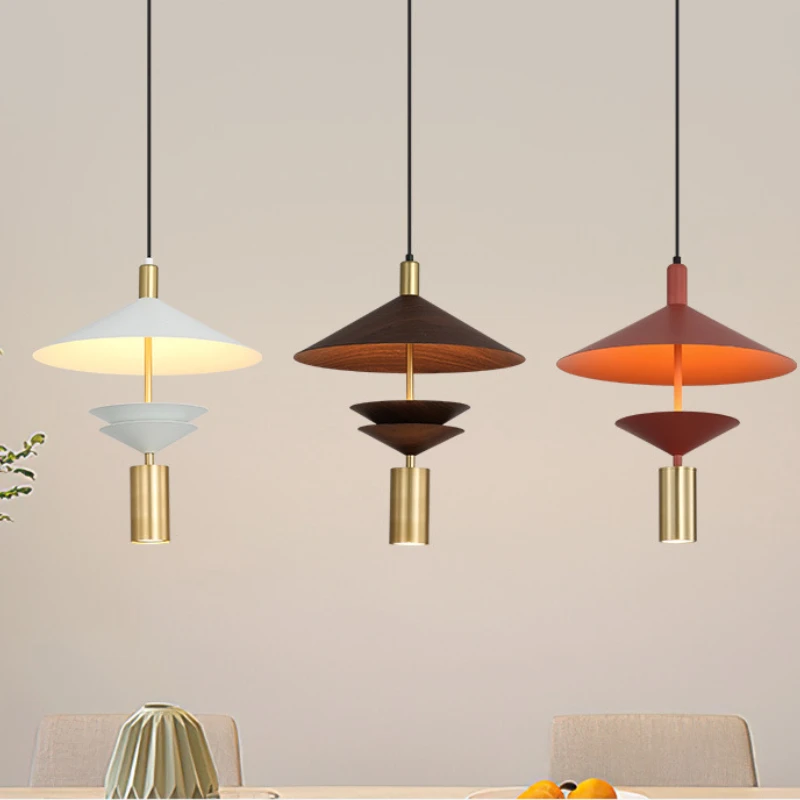 Modern Pendant Light with Spotlight Nordic Luxury Lamp Personalized Creative Restaurant Bar Counter Living Room Hanging Lights
Modern Pendant Light with Spotlight Nordic Luxury Lamp Personalized Creative Restaurant Bar Counter Living Room Hanging Lights