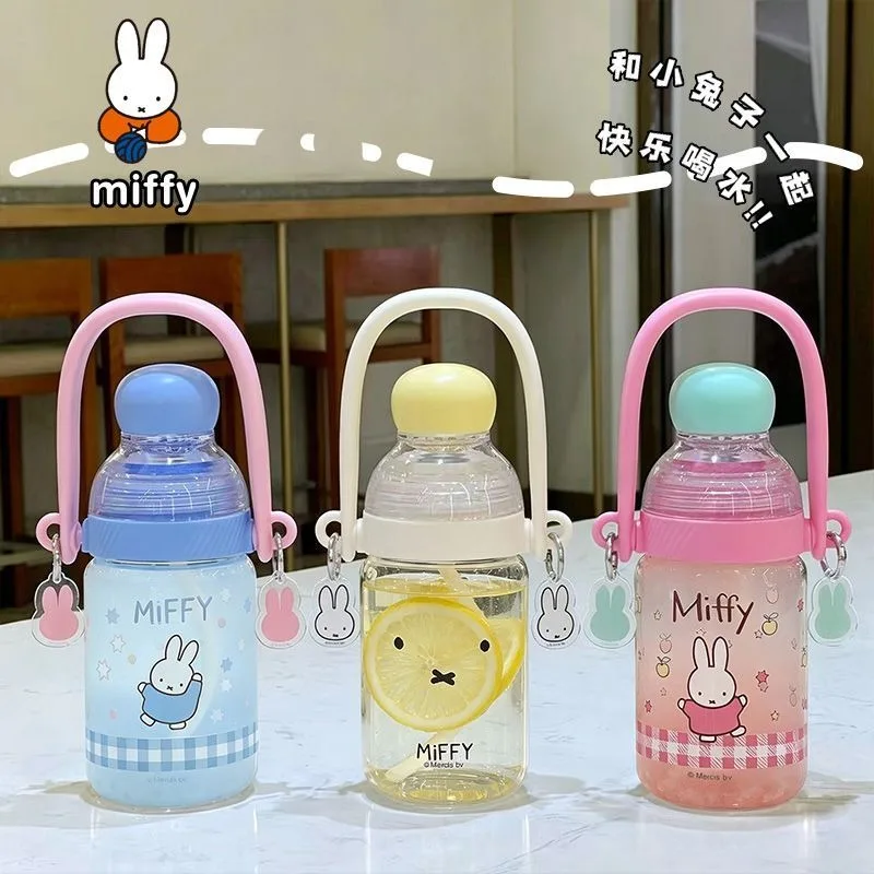 New Kawaii Miffy Rabbit Handheld Cup Summer Cute High Borosilicate Glass Water Cup Cartoon Boys and Girls Gift
New Kawaii Miffy Rabbit Handheld Cup Summer Cute High Borosilicate Glass Water Cup Cartoon Boys and Girls Gift