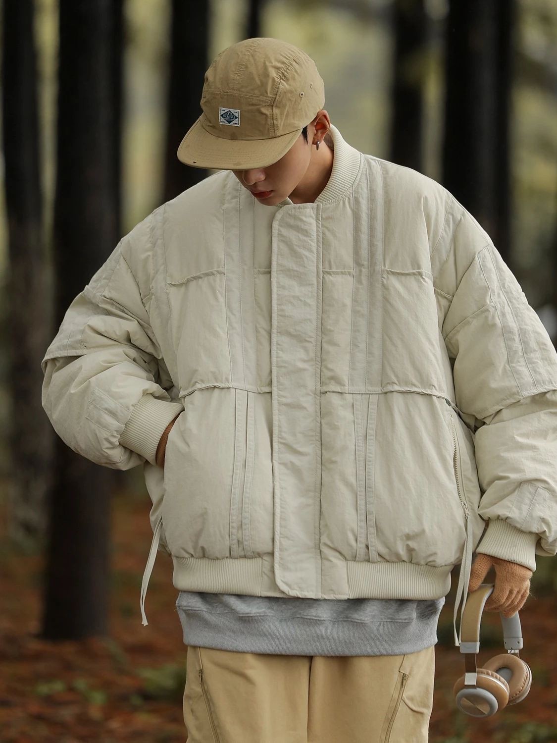 Ретро-японская утепленная хлопковая куртка свободного кроя с воротником-стойкой, в стиле пэчворк, бейсбольная куртка, зимняя рабочая одежда, верхняя одежда
Ретро-японская утепленная хлопковая куртка свободного кроя с воротником-стойкой, в стиле пэчворк, бейсбольная куртка, зимняя рабочая одежда, верхняя одежда