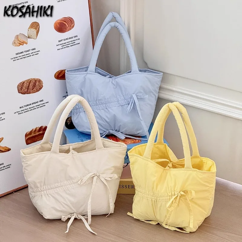 Casual Simple Pleated Bow Solid Women's Handbags All Match Shopping Top-Handle Bags Fashion Y2k Aesthetic Trendy Clutches Female
Casual Simple Pleated Bow Solid Women's Handbags All Match Shopping Top-Handle Bags Fashion Y2k Aesthetic Trendy Clutches Female