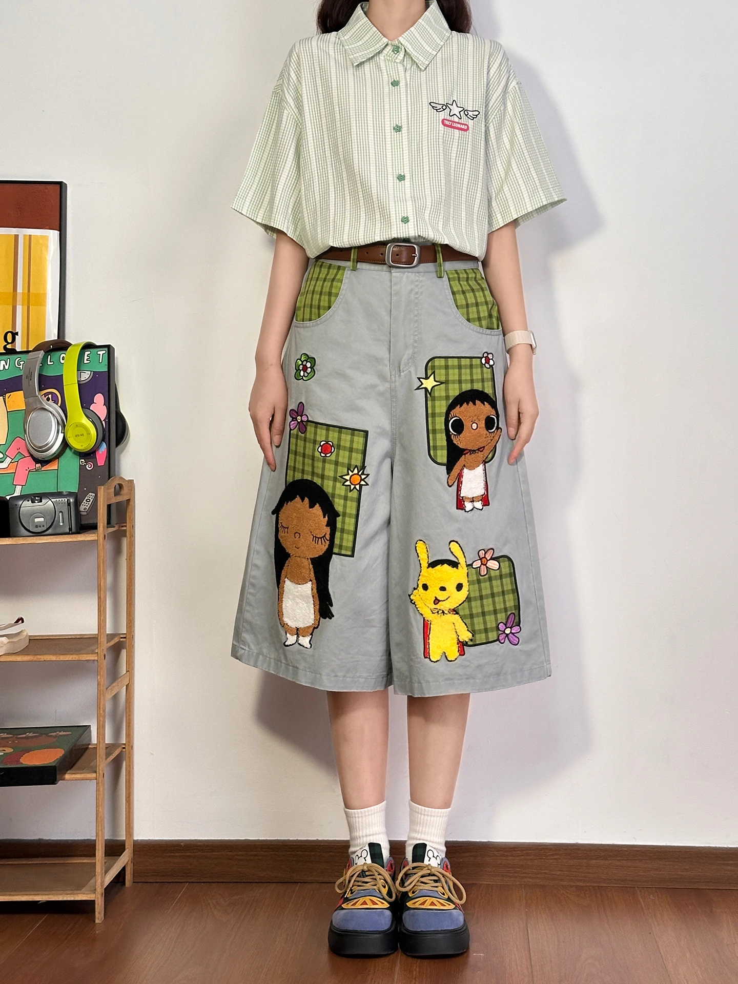 Casual Cotton Embroidered Cartoon Print Loose Wide Leg Seven Inch Pants Women's Summer Shorts Street Style Breathable Comfort...
Casual Cotton Embroidered Cartoon Print Loose Wide Leg Seven Inch Pants Women's Summer Shorts Street Style Breathable Comfort...
