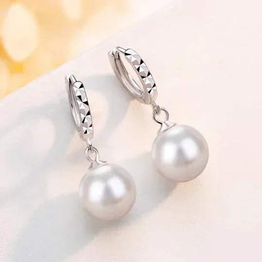 Real 925 Sterling Silver Round Pearl Pendant Hoop Earring for Women Minimalist Light Luxury Fine Jewelry Classic Accessories
Real 925 Sterling Silver Round Pearl Pendant Hoop Earring for Women Minimalist Light Luxury Fine Jewelry Classic Accessories