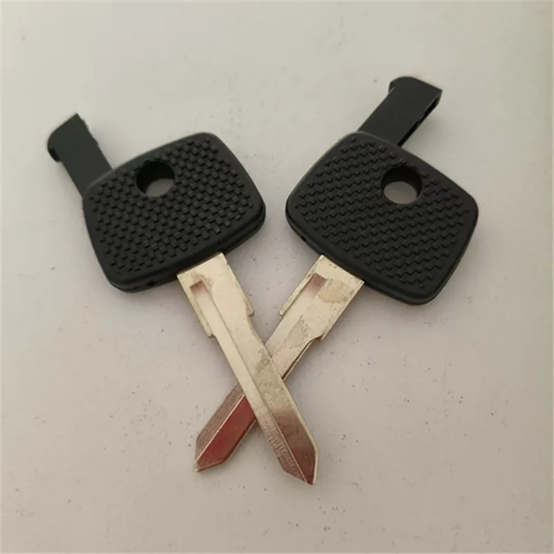 10pcs Car Key Fob Case Shell Replacement Transponder Auto Uncut Fit for Mercedes -Benz Vito Sprinter V Class Actros
10pcs Car Key Fob Case Shell Replacement Transponder Auto Uncut Fit for Mercedes -Benz Vito Sprinter V Class Actros